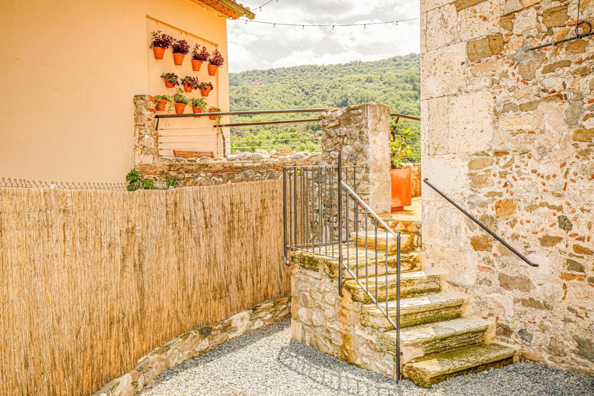 Apartment Abadia Swiming Pool Unica Piscina En El Centro Besalu
